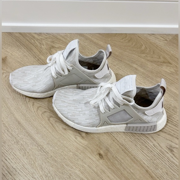 Adidas NMD XR1 Primeknit Glitch Camo Pearl Gray and White Sneakers Sz 9.5 - Picture 8 of 13
